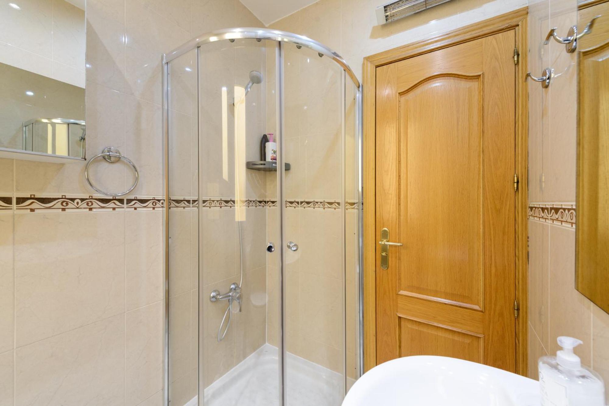 Apartamento Amplio Piso En Madrid Centro Con Vistas Al Templo De Debod Exterior foto